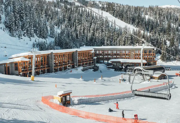 Peak-Thrills-Mountain-Lodges-Ski-Resorts